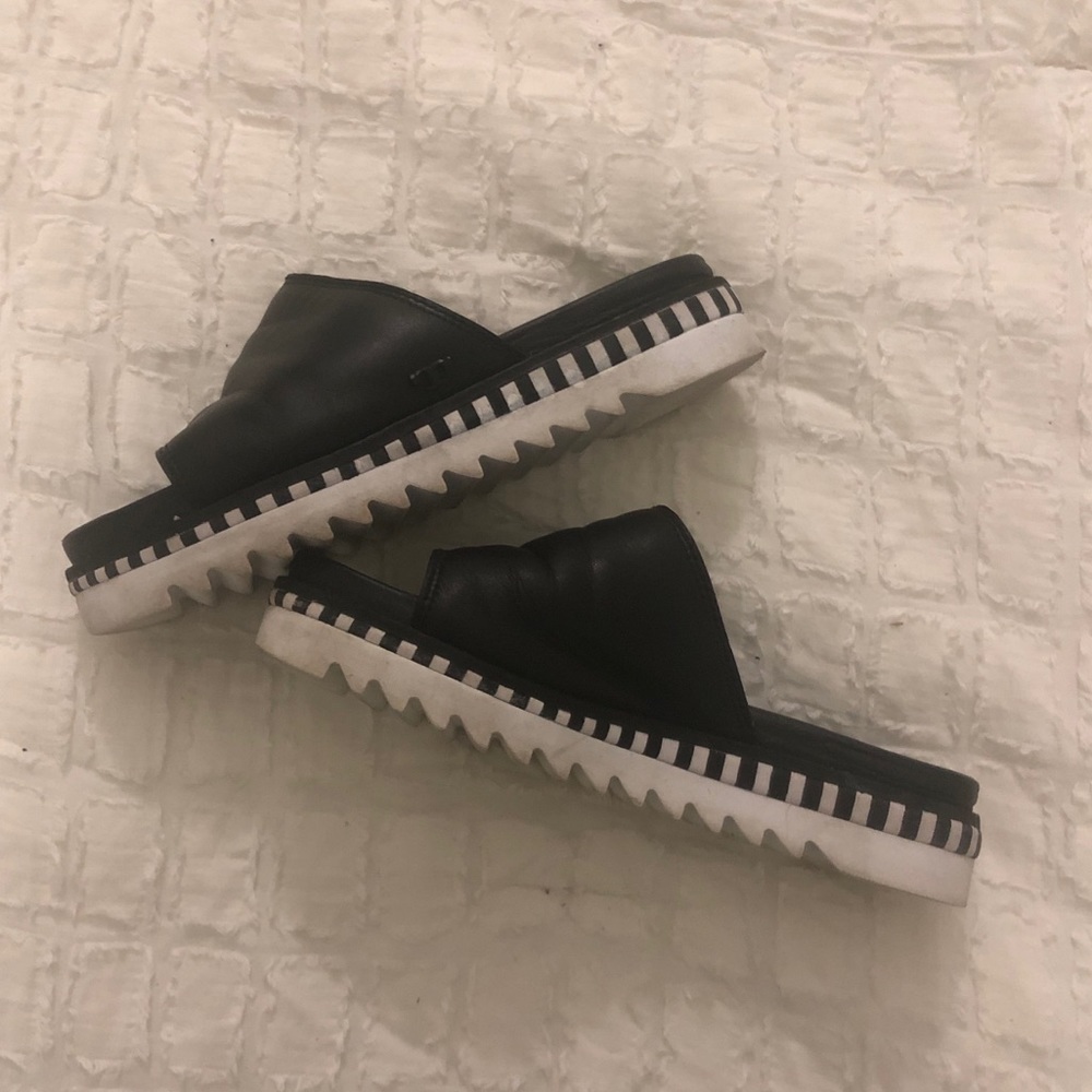 Tory Burch Slide Mule Sandals